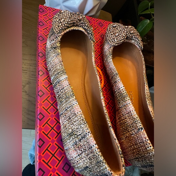 Authentic Brand new Tory Burch Crystal bow ballet metallic tweed_rose gold multi - Picture 14 of 14